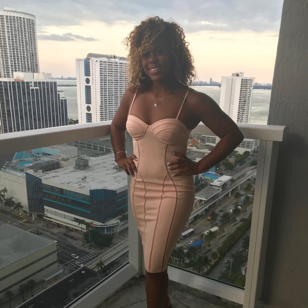 Pink body con dress